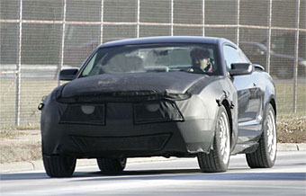 Шпионское фото Ford Mustang 2008-2009