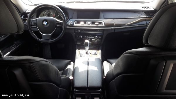 BMW 730i  2012 Саратов Фотография 8