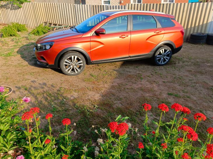 ВАЗ Гранта Универсал 2018 Саратов Фотография 2